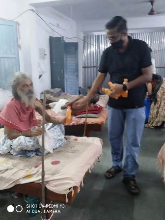 8 july 2021 donation at vrudhdhashram