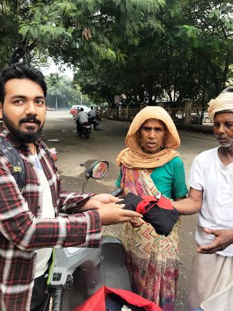 8 nov 2019 garib clothes distribution