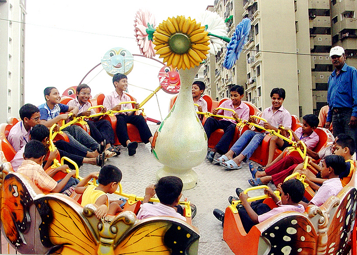 Fun Fair Nilkanth Amuzment Park - Blind Childrens